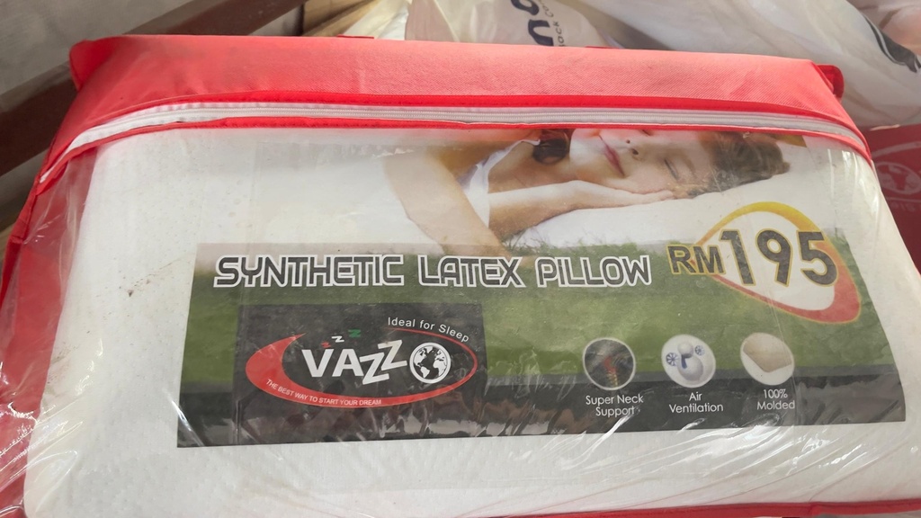 IDEAL PILLOW + ZIP BAG NEW